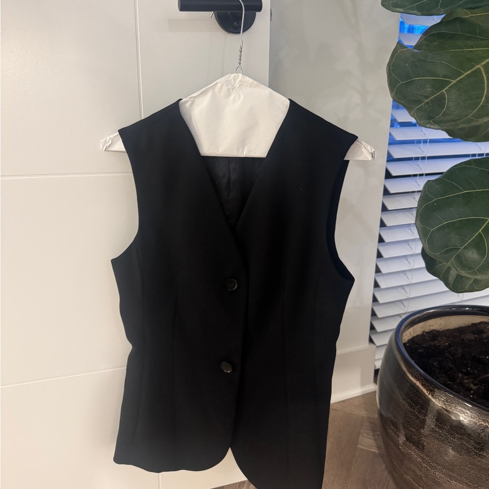Zara Classic Black Vest